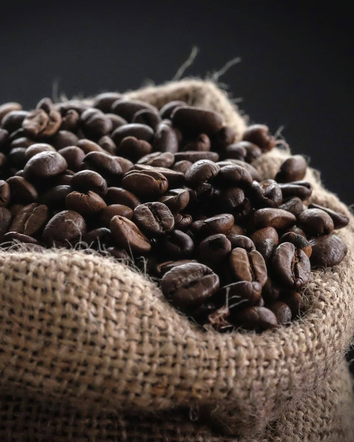 Roasted coffee beans, close